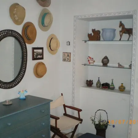 Castel D'albori Apartamento *